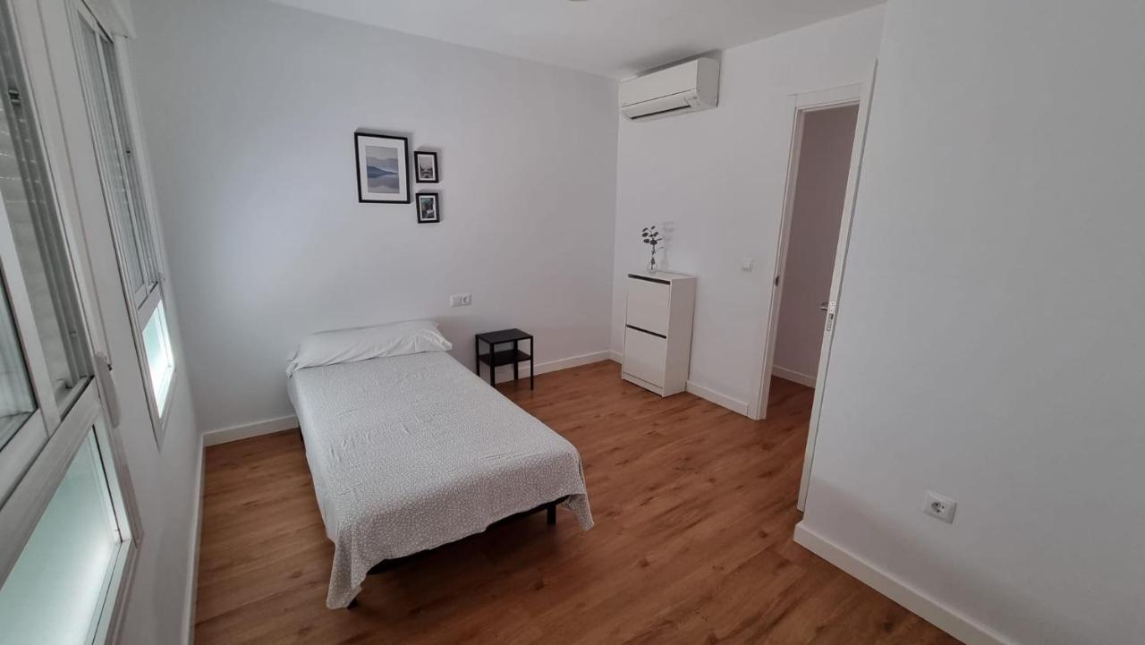 Piso Céntrico reformado / Apartment in the center Nerja Extérieur photo